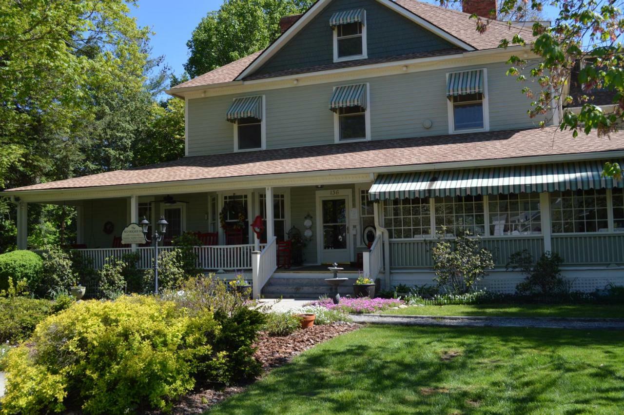 Red Rocker Inn Black Mountain Exterior photo